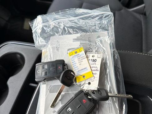 Used 2019 Chevrolet Silverado 1500 LT w/ All Star Edition image 25