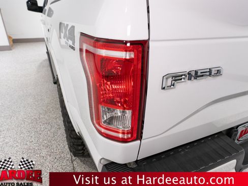 Used 2017 Ford F150 XLT w/ Equipment Group 302A Luxury AWD/4WD image 9