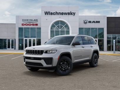 New 2026 Jeep Grand Cherokee Altitude