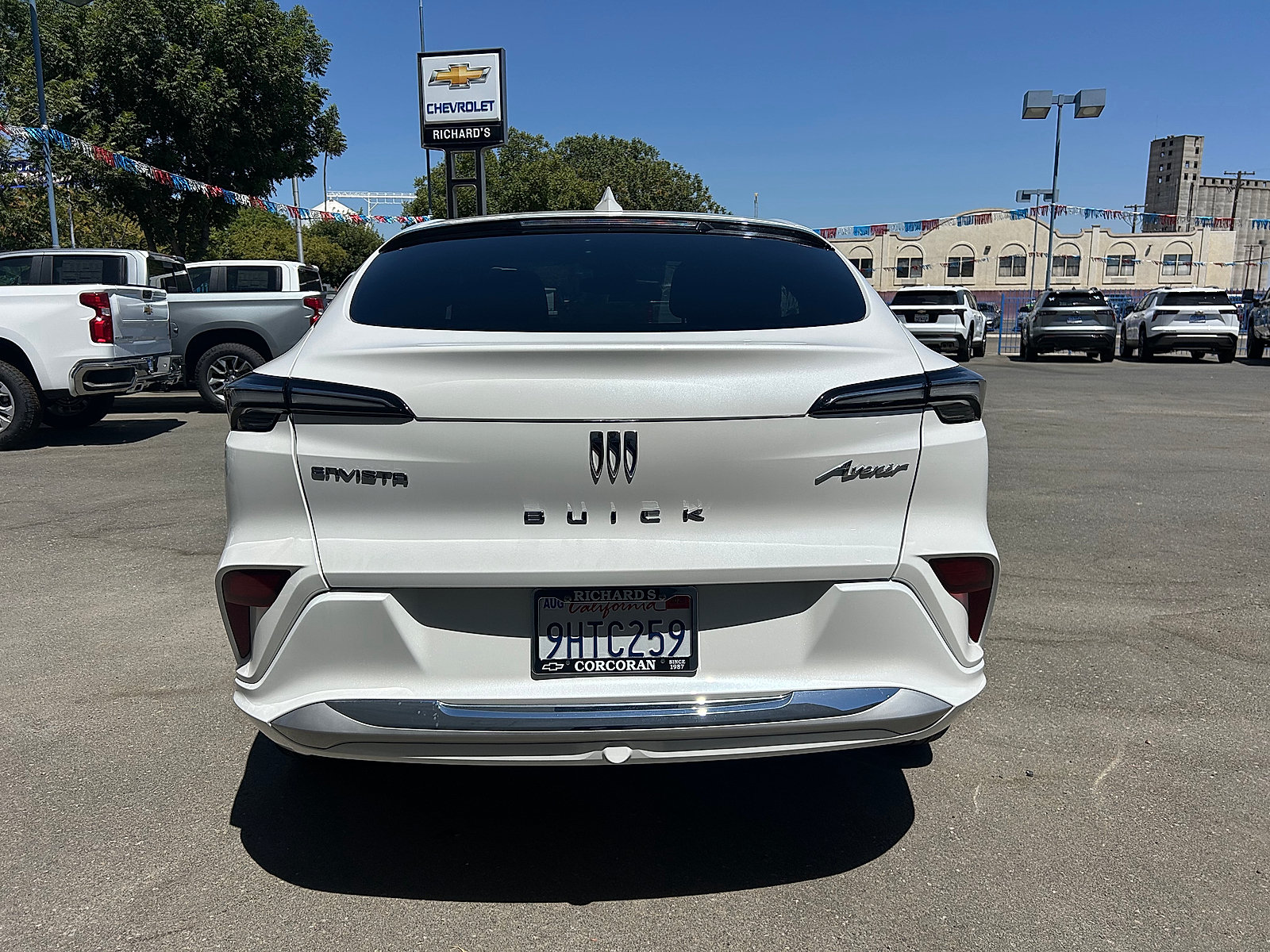 Used 2024 Buick Envista Avenir FWD image 4