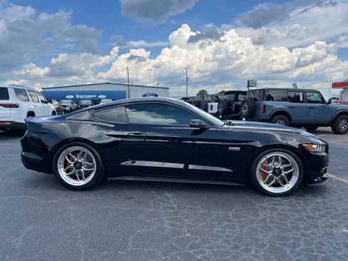 Used 2016 Ford Mustang GT w/ GT Performance Package RWD image 8