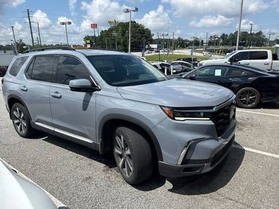 Used 2025 Honda Pilot Touring