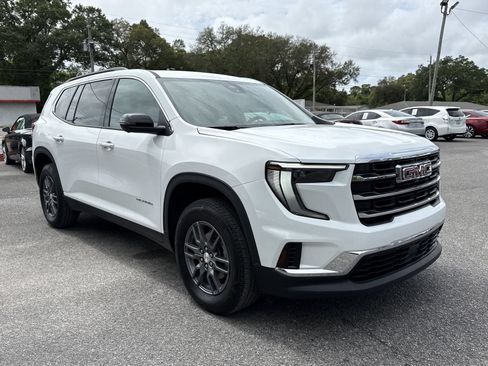 Used 2025 GMC Acadia Elevation FWD image 7