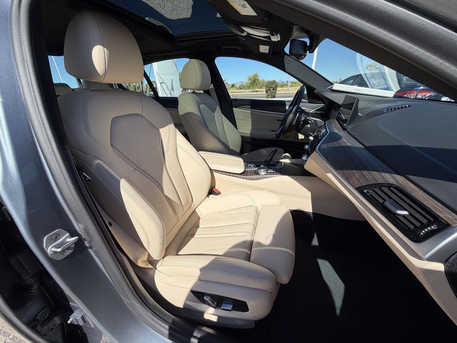 Used 2020 BMW 530i xDrive AWD/4WD image 27