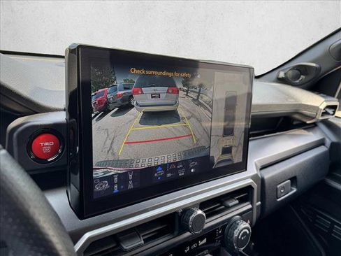Certified 2025 Toyota 4Runner TRD Off-Road Premium w/ Tow Technology Package AWD/4WD image 13