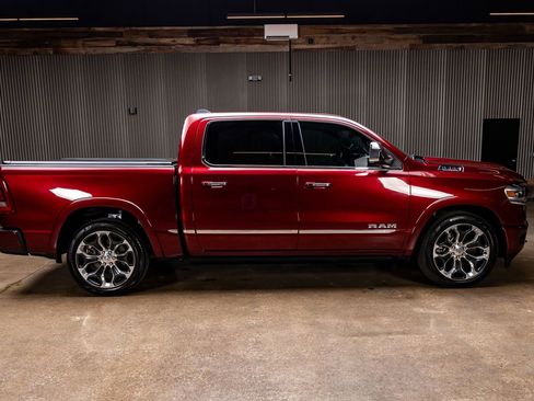 Used 2022 RAM 1500 Limited w/ Trailer Tow Group image 10
