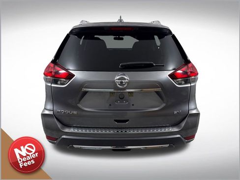 Used 2018 Nissan Rogue SV FWD image 5