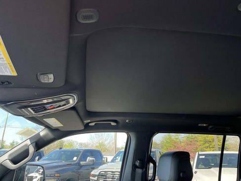 New 2026 Jeep Grand Wagoneer 4WD image 57