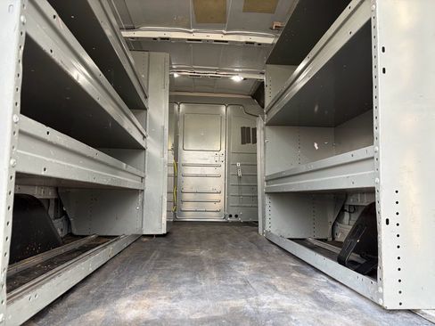 Used 2018 Ford Transit 250 148 Low Roof image 22