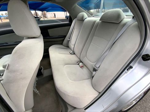 Used 2005 Kia Spectra LX image 20