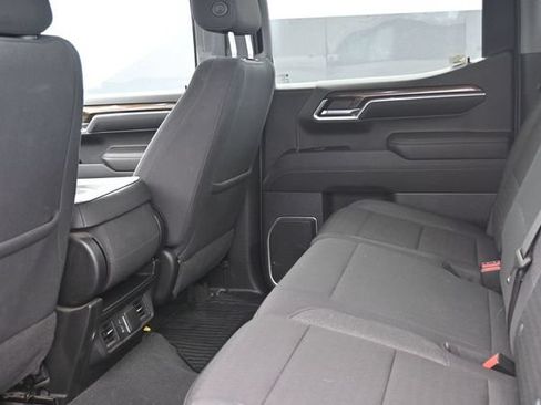 Used 2023 Chevrolet Silverado 1500 LT w/ Work Truck Package AWD/4WD image 17