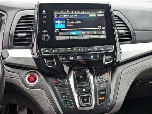 Certified 2018 Honda Odyssey EX-L image 14