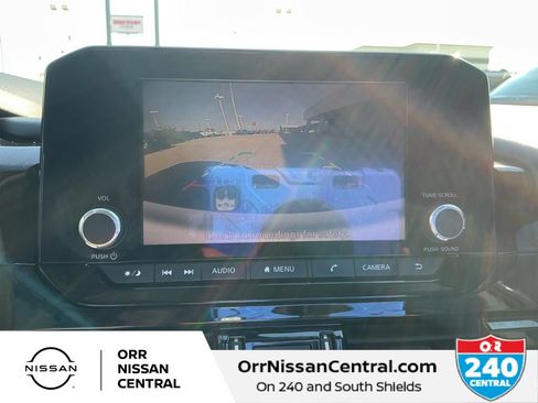 Used 2022 Nissan Pathfinder SV image 25