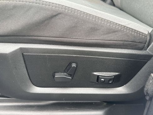 Used 2024 RAM 2500 Big Horn image 13