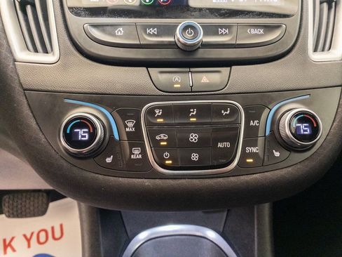 Used 2022 Chevrolet Malibu LT image 19