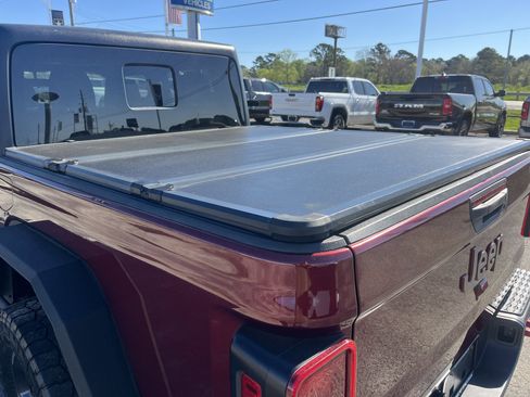 Used 2021 Jeep Gladiator Rubicon w/ Trailer Tow Package image 6