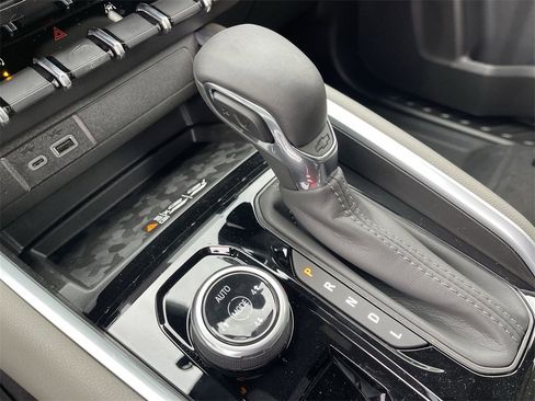 New 2026 Chevrolet Colorado ZR2 image 20