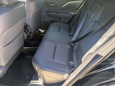 New 2025 Toyota Crown Signia image 13