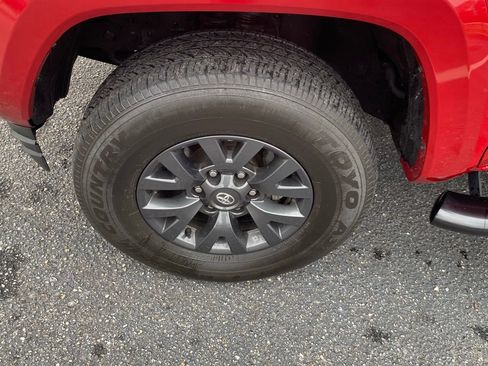 Used 2023 Toyota Tacoma SR5 image 22