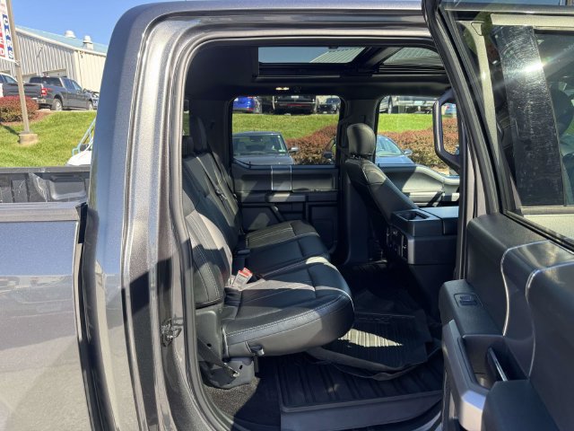 Used 2019 Ford F150 XLT w/ Equipment Group 302A Luxury AWD/4WD image 12