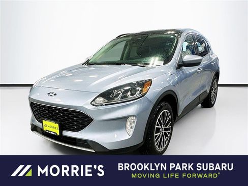 Used 2022 Ford Escape SEL w/ Technology Package image 1