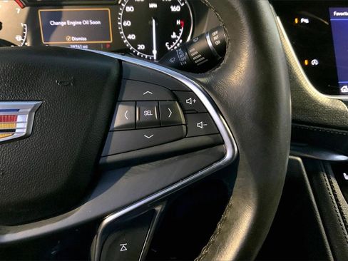 Used 2022 Cadillac XT5 Luxury image 24