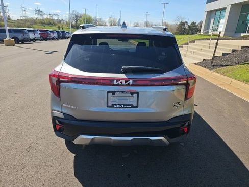 New 2026 Kia Seltos S AWD/4WD image 3