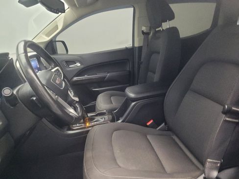 Used 2019 GMC Canyon SLE w/ Elevation Edition RWD image 17