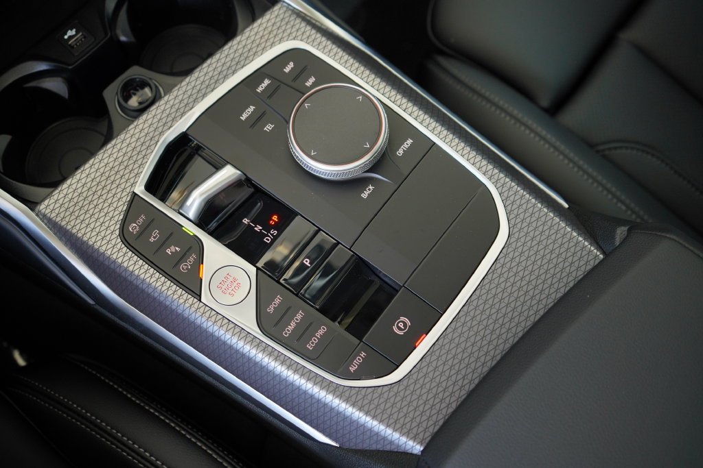Used 2026 BMW M340i RWD image 19
