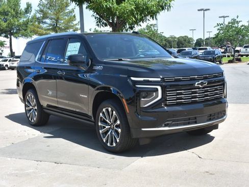 New 2026 Chevrolet Tahoe High Country AWD/4WD image 3