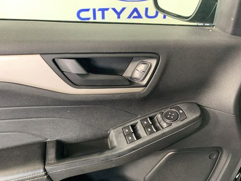 Used 2022 Ford Escape S FWD image 15