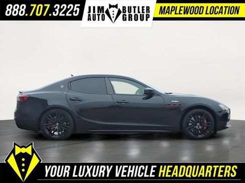 Used 2021 Maserati Ghibli Trofeo image 5