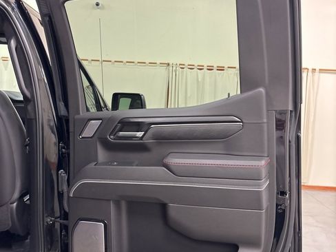Used 2024 GMC Sierra 1500 AT4X w/ AT4X AEV Edition image 40