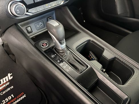 Used 2024 Nissan Sentra S image 23