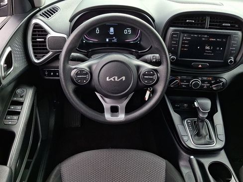 Certified 2024 Kia Soul LX w/ Option Group 015 image 13