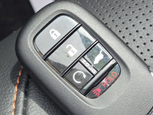 Used 2024 Honda CR-V Sport-L image 39