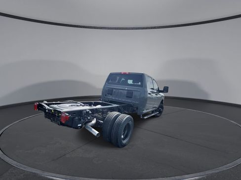 New 2026 RAM 3500 Tradesman AWD/4WD image 8
