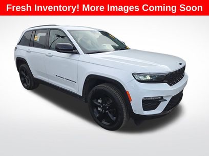 Used 2023 Jeep Grand Cherokee Limited w/ Luxury Tech Group II
