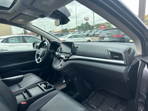 Used 2025 Honda Odyssey EX-L image 39