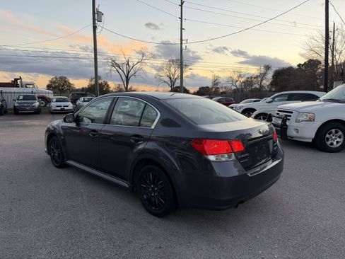 Used 2014 Subaru Legacy 2.5i image 7