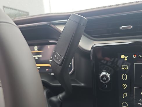 New 2026 GMC Sierra 3500 Denali w/ Technology Package image 24