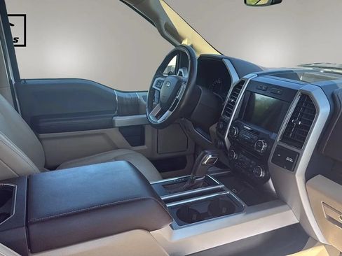 Used 2018 Ford F150 Lariat w/ Equipment Group 501A Mid AWD/4WD image 14