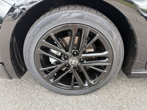 Certified 2025 Toyota Camry SE FWD image 21