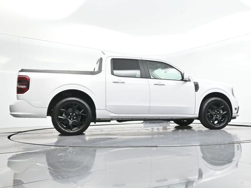 Used 2025 Ford Maverick Lobo AWD/4WD image 47