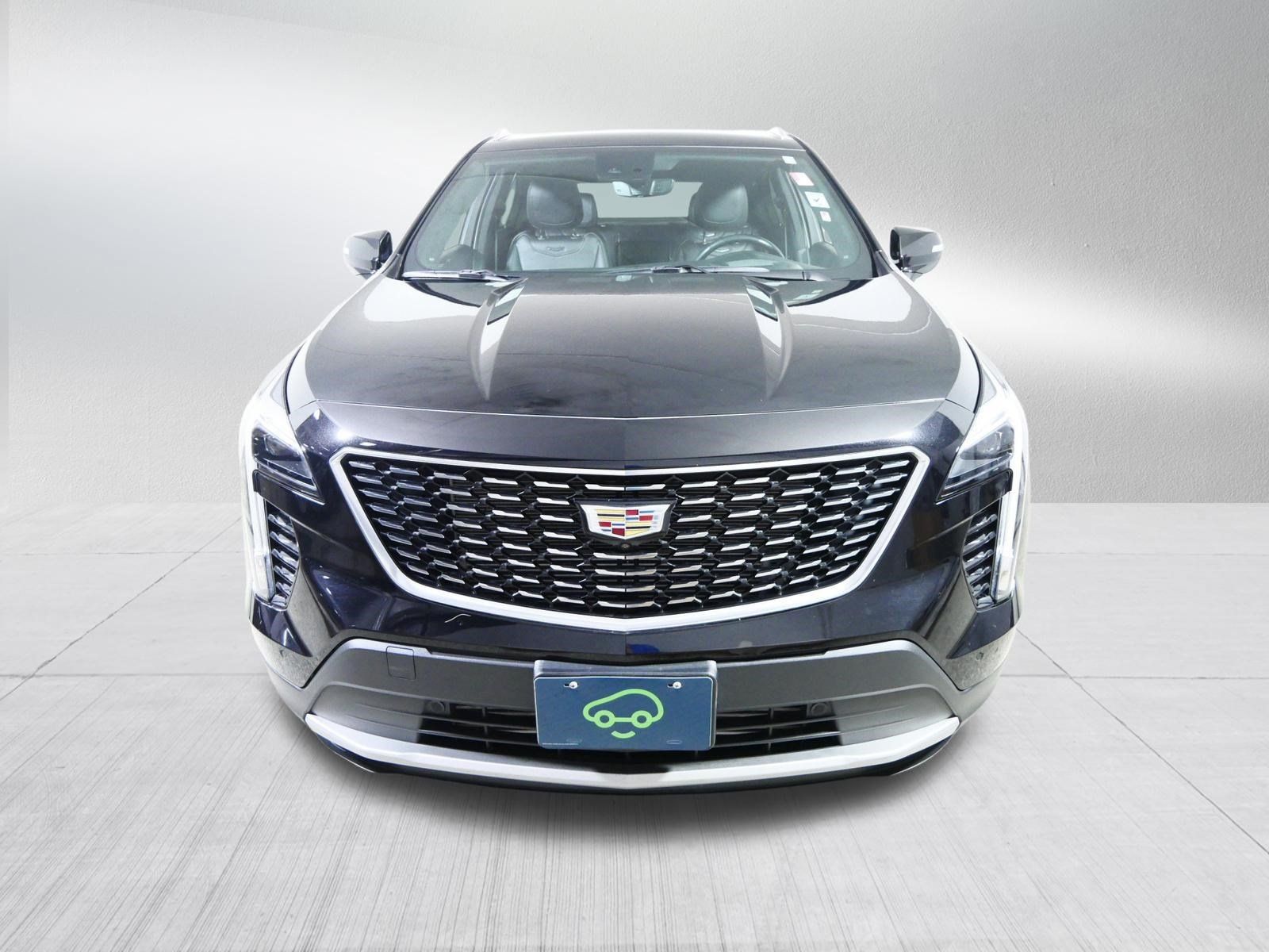 Certified 2019 Cadillac XT4 Premium Luxury w/ Technology Package AWD/4WD image 2