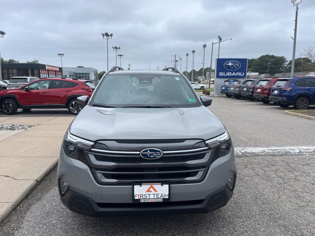 Used 2026 Subaru Forester Premium AWD/4WD image 8