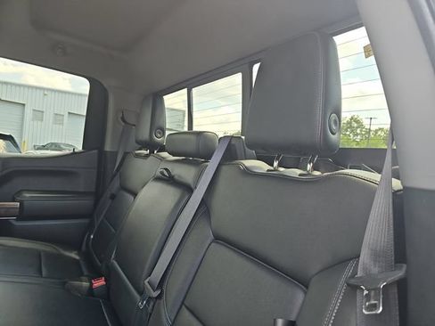 Used 2019 Chevrolet Silverado 1500 LT Trail Boss AWD/4WD image 13