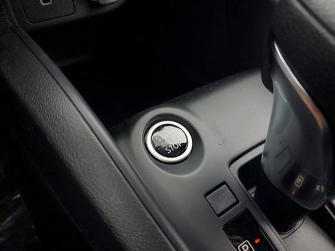 New 2024 Nissan Kicks S image 24