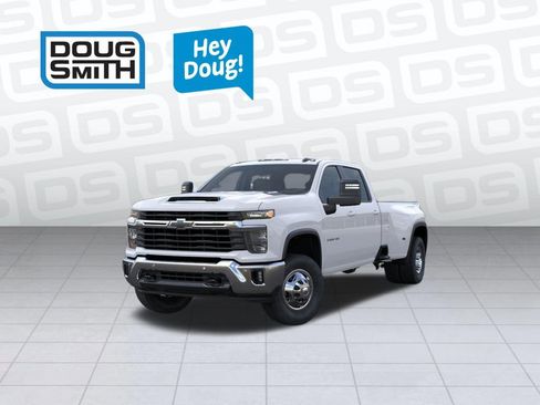 New 2026 Chevrolet Silverado 3500 LT AWD/4WD image 8