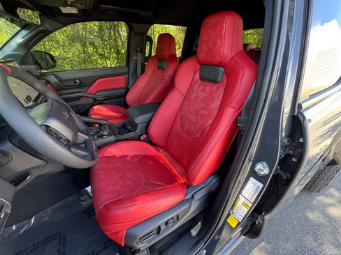 Used 2025 Toyota Tacoma TRD Pro image 26